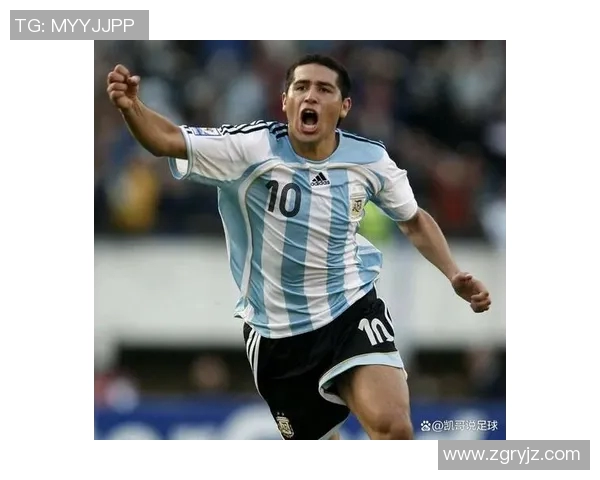 足球明星传奇瞬间集锦燃情故事尽在掌握之中