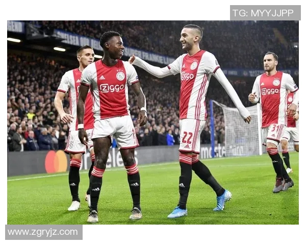 阿贾克斯足球明星的辉煌历程与未来发展展望